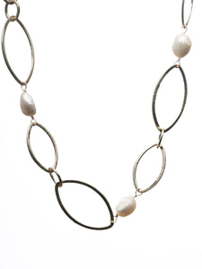 Naomi Chain Link Pearl Necklace